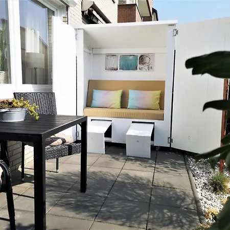 Butze Ferienapartment Mit Terrasse & Wlan & Parkplatz Daire Büsum